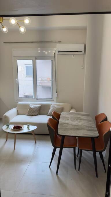 New Center Apartment Near Metro Athen Eksteriør billede
